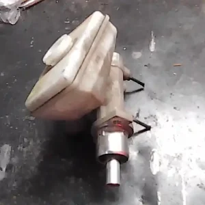 Legnépszerűbb FORD ESCORT 95- Főfékhenger bontott alkatrész