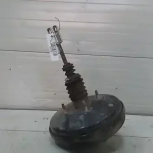 Legkelendőbb FORD FIESTA -89 Fékrásegítőbontott alkatrész