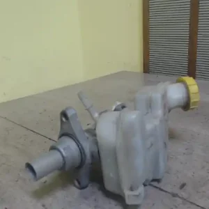 Kihagyhatatlan ajánlat FORD FIESTA 02-05 Főfékhenger 1.4 d bontott alkatrész