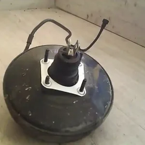 Azonnali szállítás FORD FIESTA 05-08 Fékrásegítő1.4d bontott alkatrész