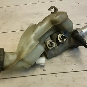 Biztonságos fizetés FORD FIESTA 05-08 VAN Főfékhenger bontott alkatrész