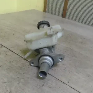 Bestseller FORD FIESTA 05-08 VAN Főfékhenger 1.4 d bontott alkatrész