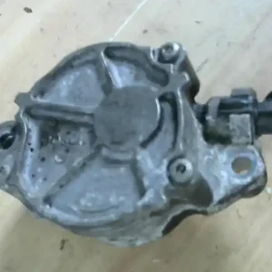 FORD FIESTA 05-08 Vákuumpumpa bontott alkatrész Ingyenes szállítás