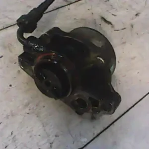 Ingyenes szállítás FORD FIESTA 05-08 VAN Vákuumpumpa bontott alkatrész