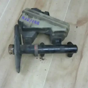 Legkelendőbb FORD FIESTA 89-95 Főfékhenger bontott alkatrész