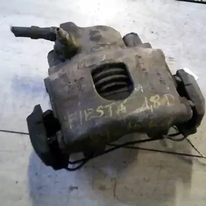 FORD FIESTA 89-95 Jobb első féknyereg munkahengerrel bontott alkatrész Végkiárusítás