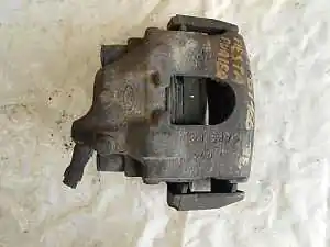 FORD Fiesta Courier -96 Jobb első féknyereg munkahengerrel bontott alkatrész Azonnali szállítás