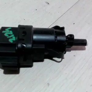FORD FOCUS 04- Féklámpa pedál kapcsoló bontott alkatrész Csak ma