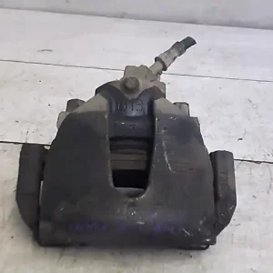 FORD FOCUS 04- Bal első féknyereg munkahengerrel 1.4ibontott alkatrész Népszerű