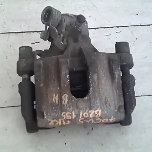 FORD FOCUS 04- Bal hátsó féknyereg munkahengerrel kombibontott alkatrész Kihagyhatatlan ajánlat