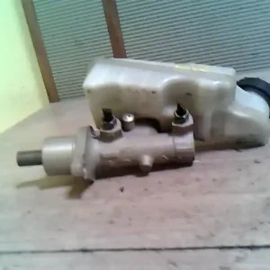 FORD Focus 2004.09.01-2007.08.31 Főfékhenger 1.6 i bontott alkatrész Korlátozott ajánlat