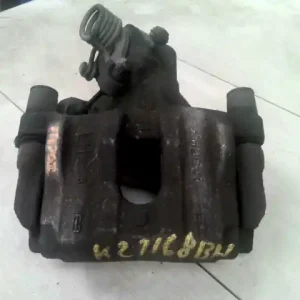 Ingyenes szállítás FORD Focus 2007.09.01-2011.02.28 Bal hátsó féknyereg munkahengerrel 1.8 tdcibontott alkatrész