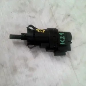 Legnépszerűbb FORD Focus 2007.09.01-2011.02.28 Féklámpa pedál kapcsoló bontott alkatrész