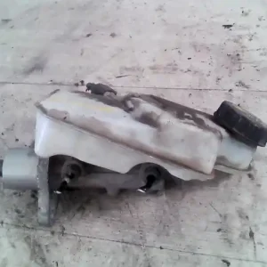 Nézd meg most FORD FOCUS 04- Főfékhenger bontott alkatrész