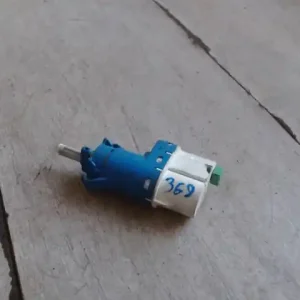 FORD Focus 2007.09.01-2011.02.28 Féklámpa pedál kapcsoló bontott alkatrész Ingyenes szállítás