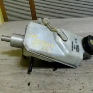 FORD Focus 2007.09.01-2011.02.28 Főfékhenger bontott alkatrész Vedd meg most