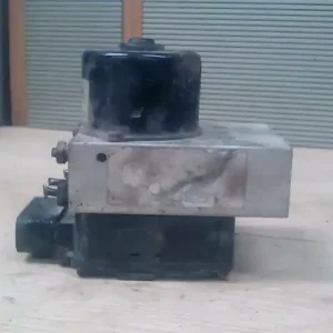 Olcsóbb FORD FOCUS 98-04 Abs kocka1.8i bontott alkatrész