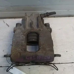 FORD FOCUS 98-04 Bal első féknyereg munkahengerrel bontott alkatrész Bestseller