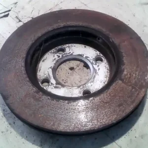 Expressz kézbesítés FORD FOCUS 98-04 Első féktárcsa1.8d bontott alkatrész