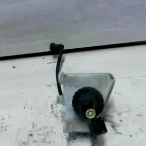 FORD FOCUS 98-04 Fékfolyadék tartály kuplungolajtartály is egyben bontott alkatrész Korlátozott ajánlat