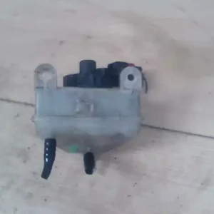 FORD FOCUS 98-04 Fékfolyadék tartály bontott alkatrész Exkluzív ajánlat