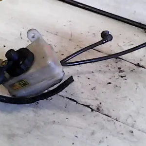 Szuper ajánlat FORD FOCUS 98-04 Fékfolyadék tartály bontott alkatrész