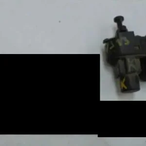 Legjobb ár FORD FOCUS 98-04 Féklámpa pedál kapcsoló bontott alkatrész