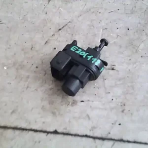 FORD FOCUS 98-04 Féklámpa pedál kapcsoló bontott alkatrész Népszerű