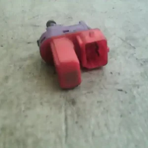 Legjobb ár FORD FOCUS 98-04 Féklámpa pedál kapcsoló bontott alkatrész