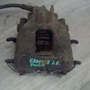 Alacsony ár FORD FOCUS 98-04 Jobb első féknyereg munkahengerrel 1.8ibontott alkatrész