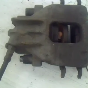 FORD FOCUS 98-04 Jobb első féknyereg munkahengerrel 1.6ibontott alkatrész Olcsóbb