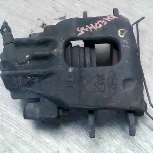 FORD FOCUS 98-04 Jobb első féknyereg munkahengerrel bontott alkatrész Outlet