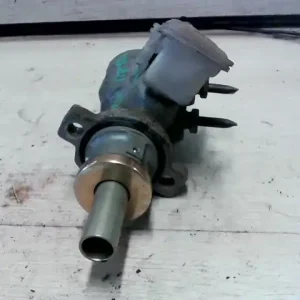 FORD FOCUS 98-04 Főfékhenger 1.4i bontott alkatrész Ajánlat