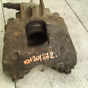 FORD FOCUS 98-04 Jobb első féknyereg munkahengerrel 1.4i bontott alkatrész Utolsó esély