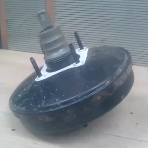 FORD FUSION 05.10.01- Fékrásegítő1.4i bontott alkatrész Szuper akció