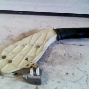 FORD FOCUS 98-04 Kézifék kar bontott alkatrész Különleges ajánlat