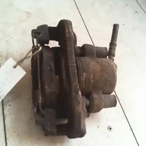 Gyors kiszállítás FORD KA 96-09 Bal első féknyereg munkahengerrel bontott alkatrész