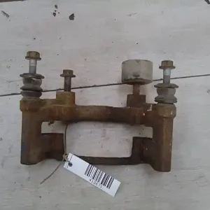 FORD MONDEO 01-07 Bal hátsó féknyereg tartó bontott alkatrész Olcsó