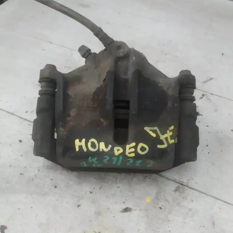 FORD MONDEO 01-07 Jobb első féknyereg munkahengerrel 2.0tddi bontott alkatrész Kedvezmény