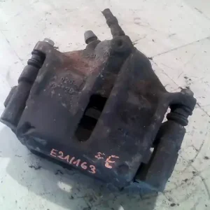 FORD MONDEO 01-07 Jobb első féknyereg munkahengerrel 2.0d bontott alkatrész Olcsóbb