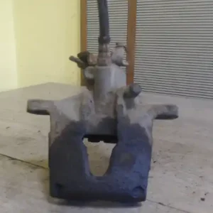 FORD MONDEO 01-07 Jobb hátsó féknyereg munkahengerrel 2.0 d bontott alkatrész Újdonság