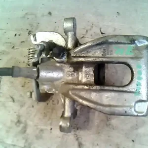 Árengedmény FORD MONDEO 01-07 Jobb hátsó féknyereg munkahengerrel 2.2 tdci bontott alkatrész