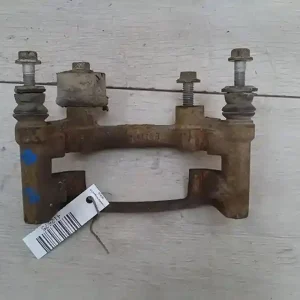 FORD MONDEO 01-07 Jobb hátsó féknyereg tartó bontott alkatrész Csak ma