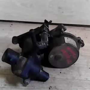 FORD MONDEO 01-07 Vákuumpumpa bontott alkatrész Árcsökkenés