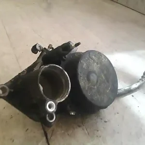 Outlet FORD MONDEO 01-07 Vákuumpumpa 2.0d bontott alkatrész