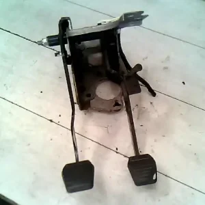 Biztonságos vásárlás FORD TRANSIT 2006.04.01-2013.12.31 Pedálsor fék és kuplungpedál bontott alkatrész