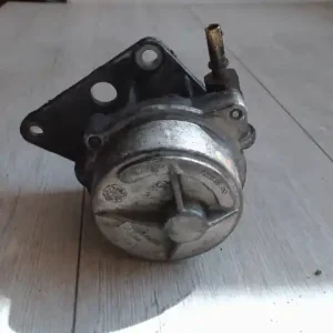 FORD TRANSIT 99-06 Vákuumpumpa 2.0d bontott alkatrész Korlátozott ajánlat