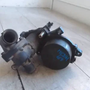 FORD TRANSIT 99-06 Vákuumpumpa 2.0d bontott alkatrész Ne maradj le