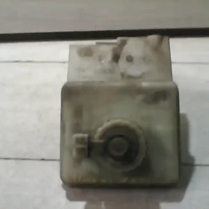 FORD TRANSIT CONNECT 02- Fékfolyadék tartály bontott alkatrész Biztonságos fizetés