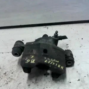 Szuper akció GEO METRO Bal első féknyereg munkahengerrel nem hűtött tárcsához bontott alkatrész